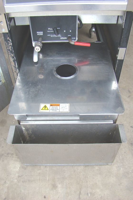 BKI LPF FC48 Electric Pressure Chicken Fryer Broaster w/Filter 