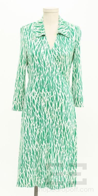 DVF Diane Von Furstenberg Vintage Green & White Silk Print Wrap Dress 